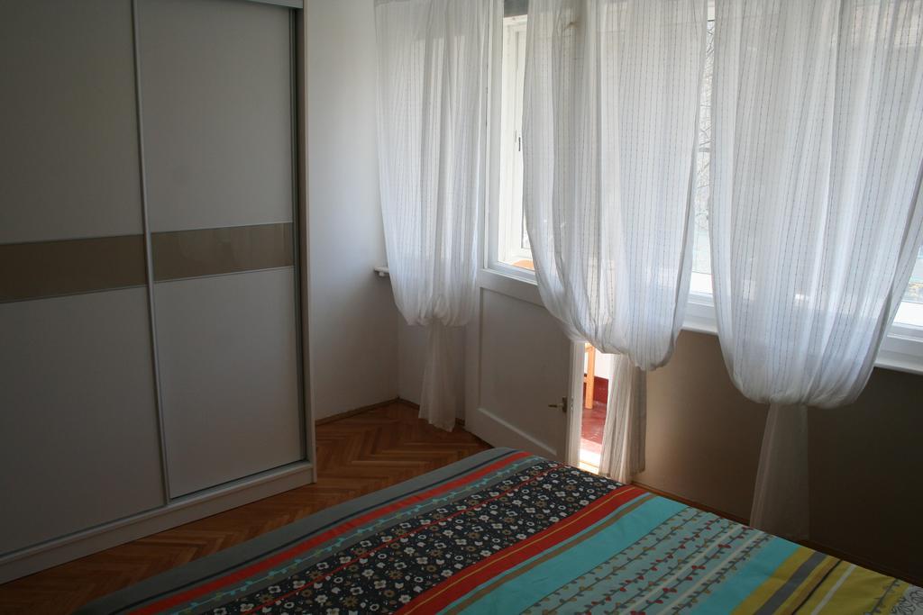 Nara Apartment Split Room photo